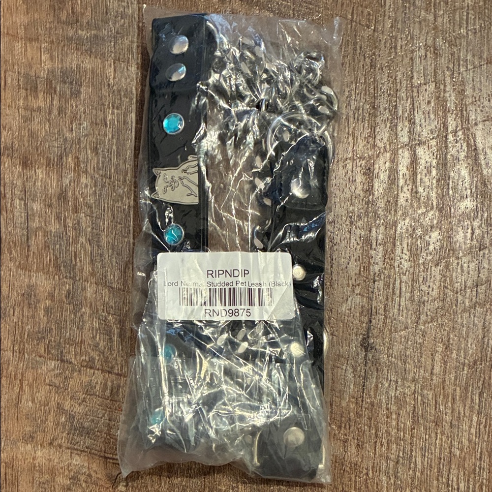 Ripndip Black Leash with Silver and Blue Accents
